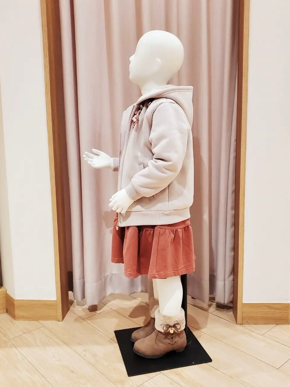 ANY 奥原 コーディネート画像