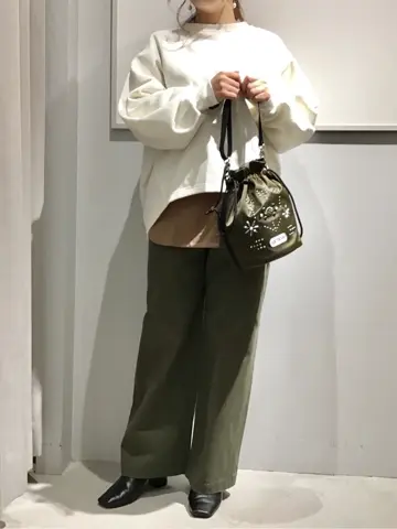 ANY 吉田 コーディネート画像