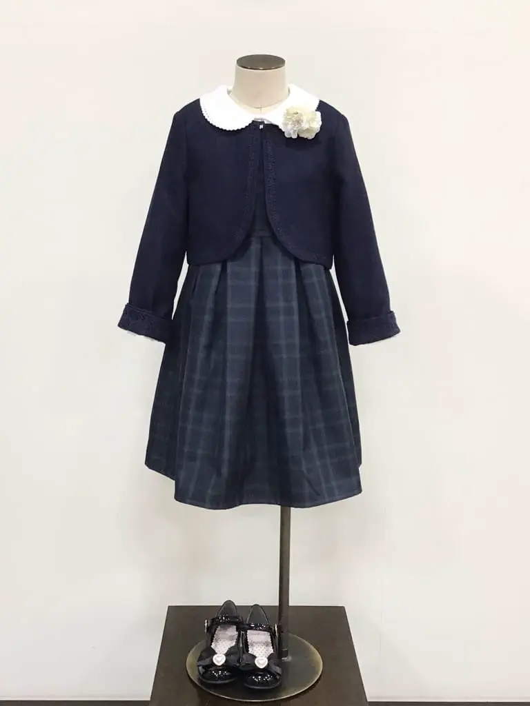 ANY 佐々木 コーディネート画像