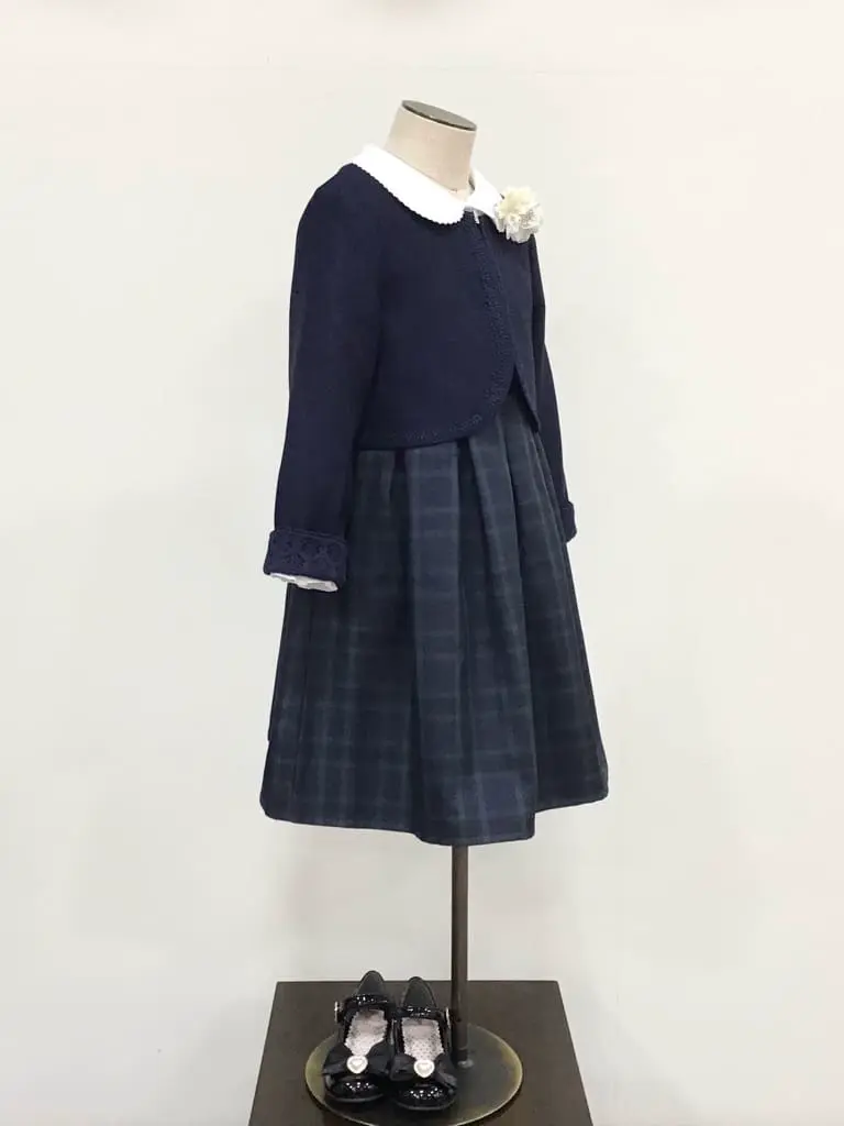 ANY 佐々木 コーディネート画像