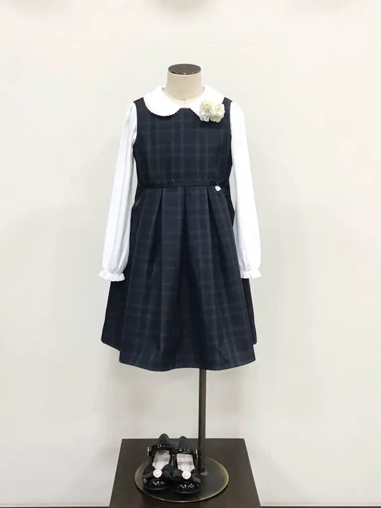 ANY 佐々木 コーディネート画像