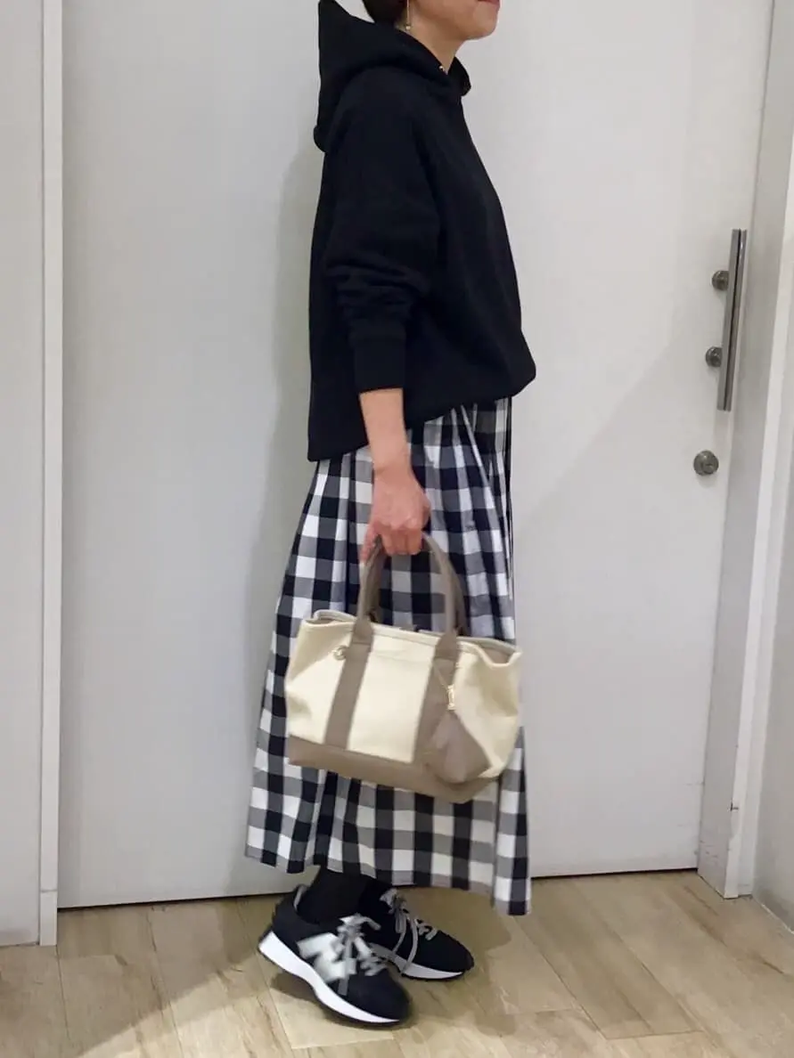 ANY  坂口 コーディネート画像