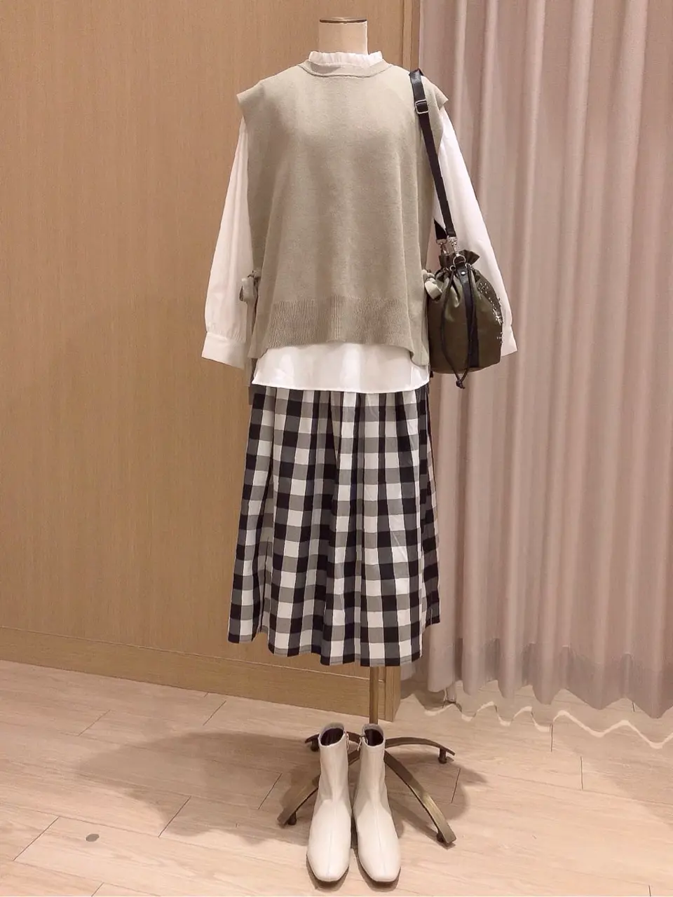 ANY 千葉 コーディネート画像