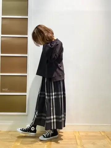 ANY 山口 コーディネート画像