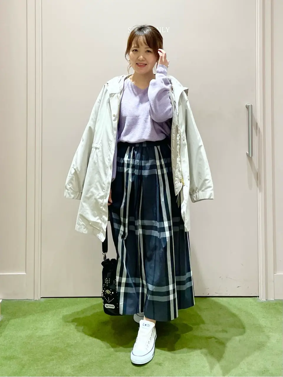 ANY フジコ コーディネート画像