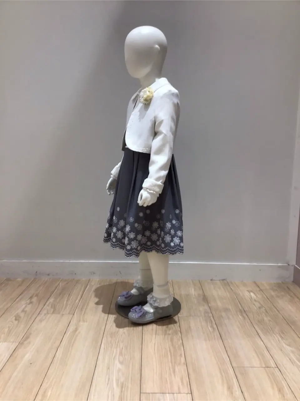 ANY スタッフ コーディネート画像