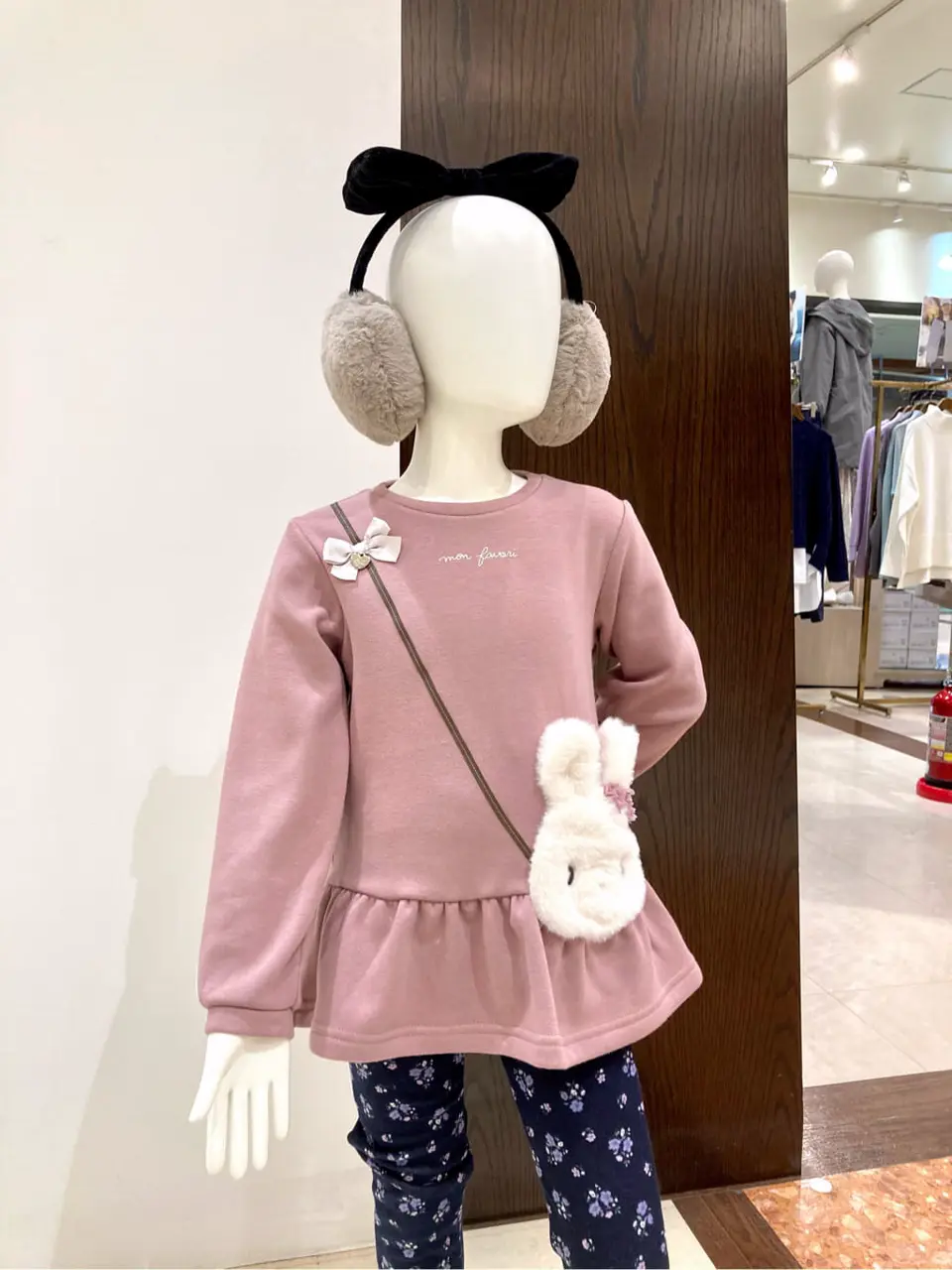 ANY 杉原 コーディネート画像