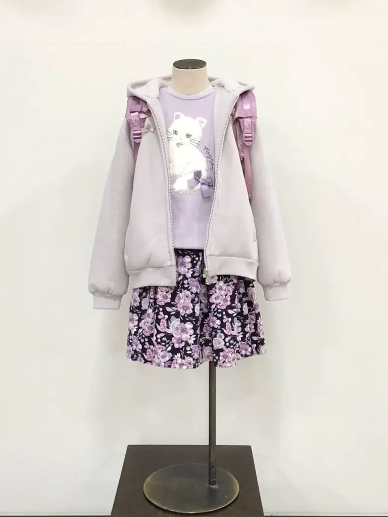 ANY 佐々木 コーディネート画像