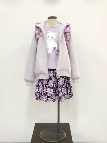 ANY 佐々木 コーディネート画像