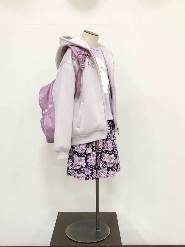 ANY 佐々木 コーディネート画像