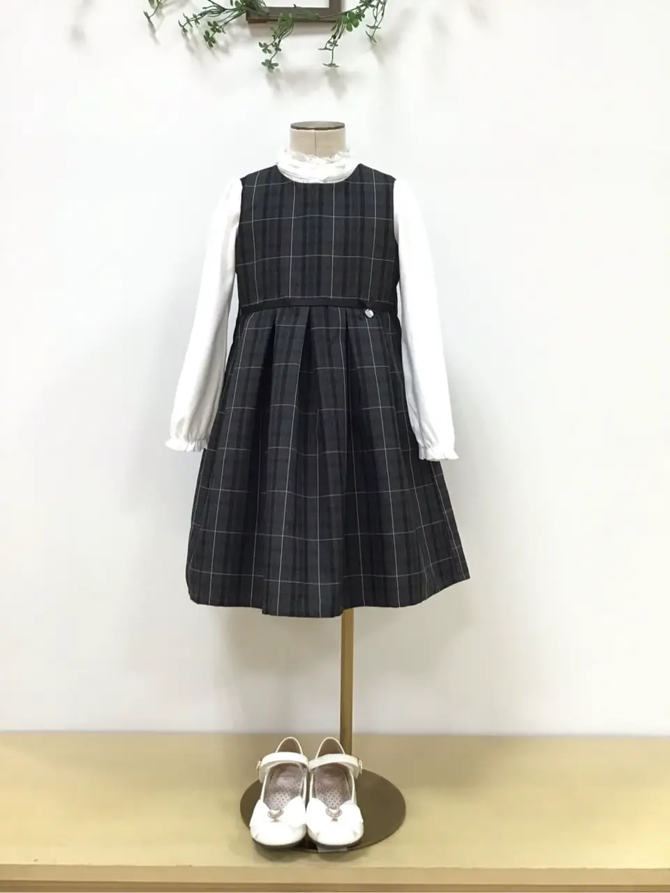 ANY 菱田 コーディネート画像