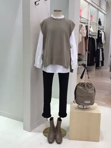 ANY 横溝 コーディネート画像