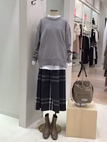 ANY 横溝 コーディネート画像