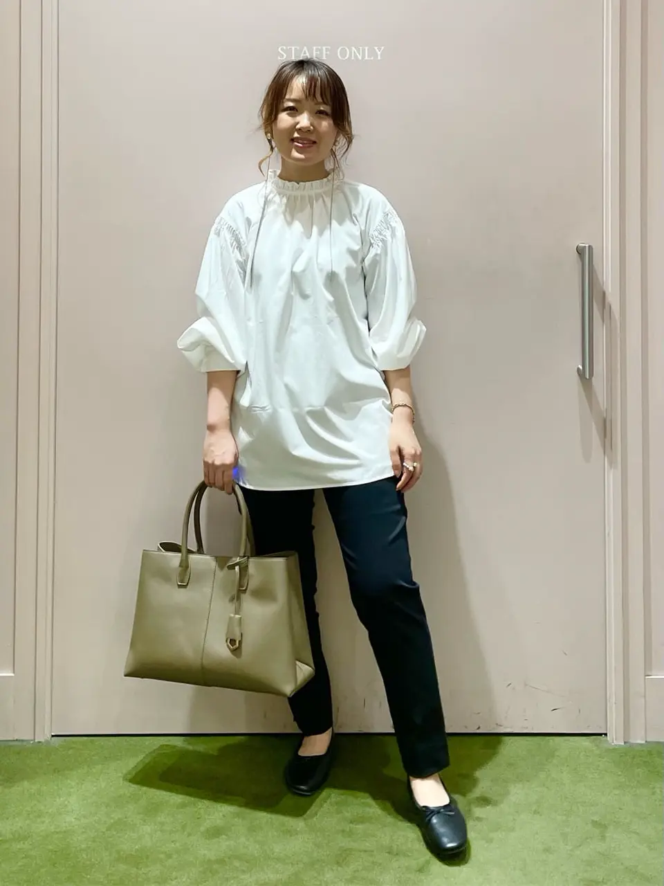 ANY フジコ コーディネート画像