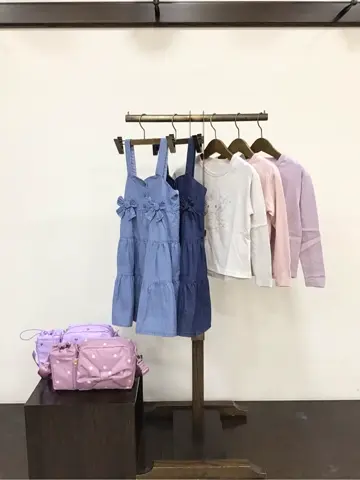 ANY 佐々木 コーディネート画像