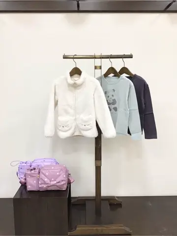 ANY 佐々木 コーディネート画像