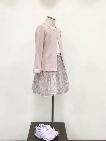 ANY 佐々木 コーディネート画像