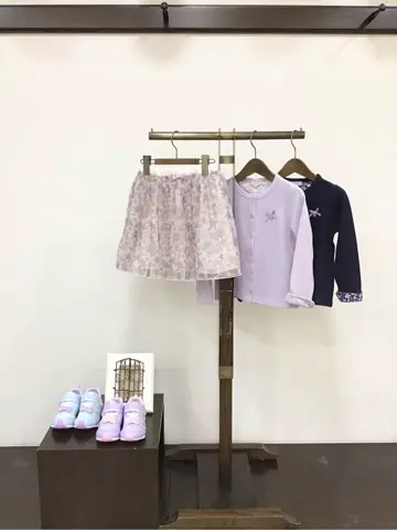 ANY 佐々木 コーディネート画像