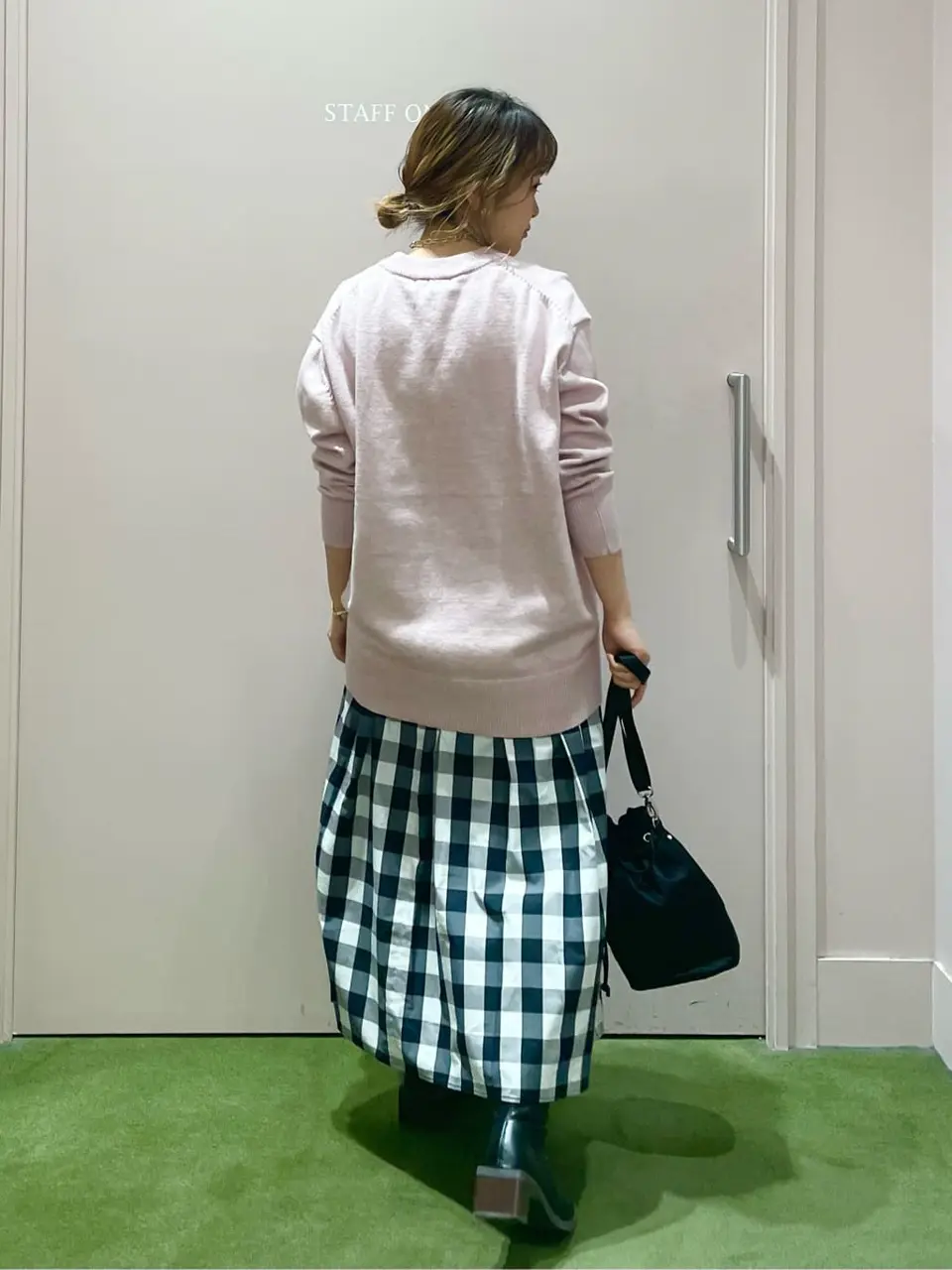 ANY フジコ コーディネート画像