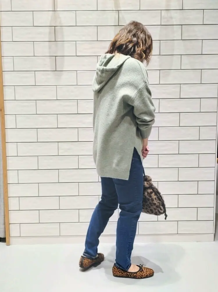 ANY iku コーディネート画像