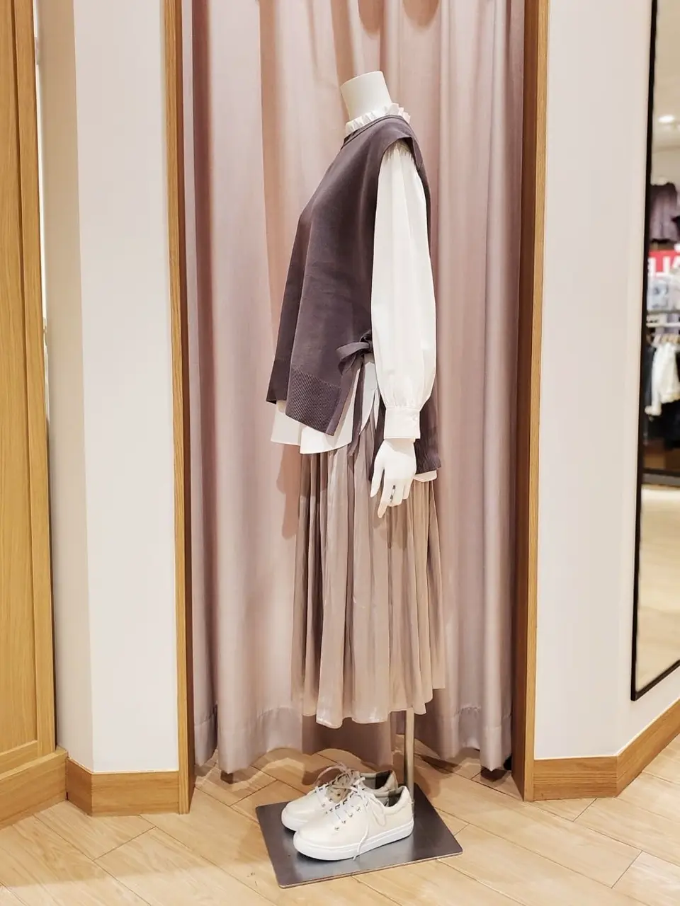 ANY 岩田 コーディネート画像