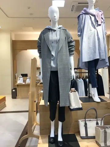 ANY 吉田 コーディネート画像