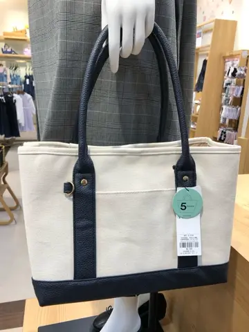 ANY 吉田 コーディネート画像