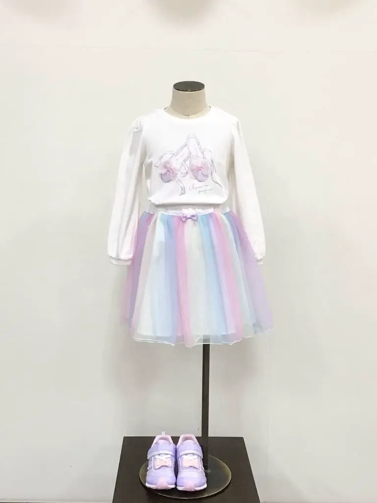 ANY 佐々木 コーディネート画像