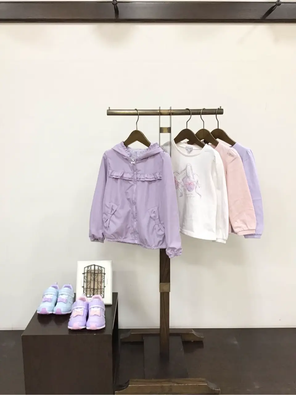 ANY 佐々木 コーディネート画像