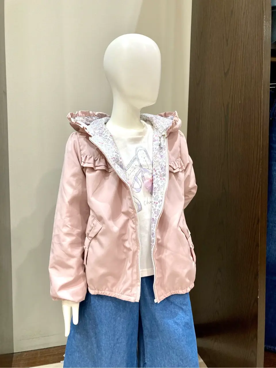 ANY 杉原 コーディネート画像