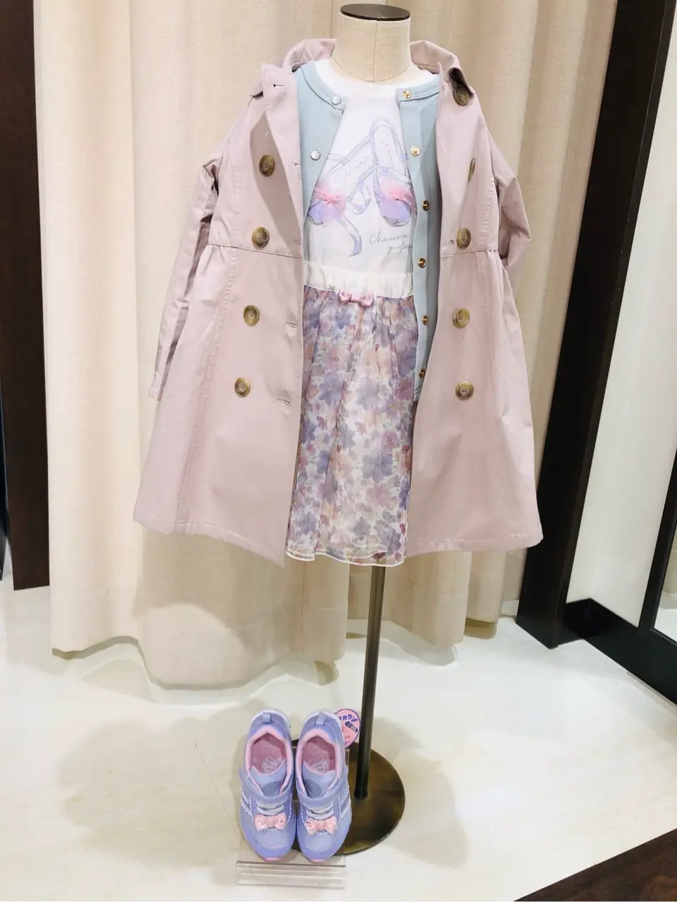  ISHII コーディネート画像