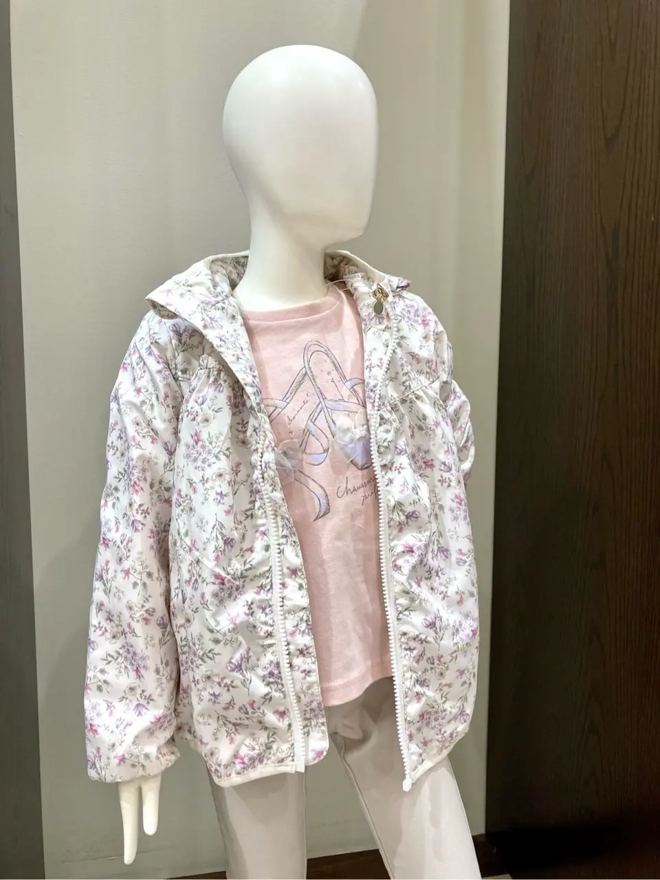 ANY 杉原 コーディネート画像