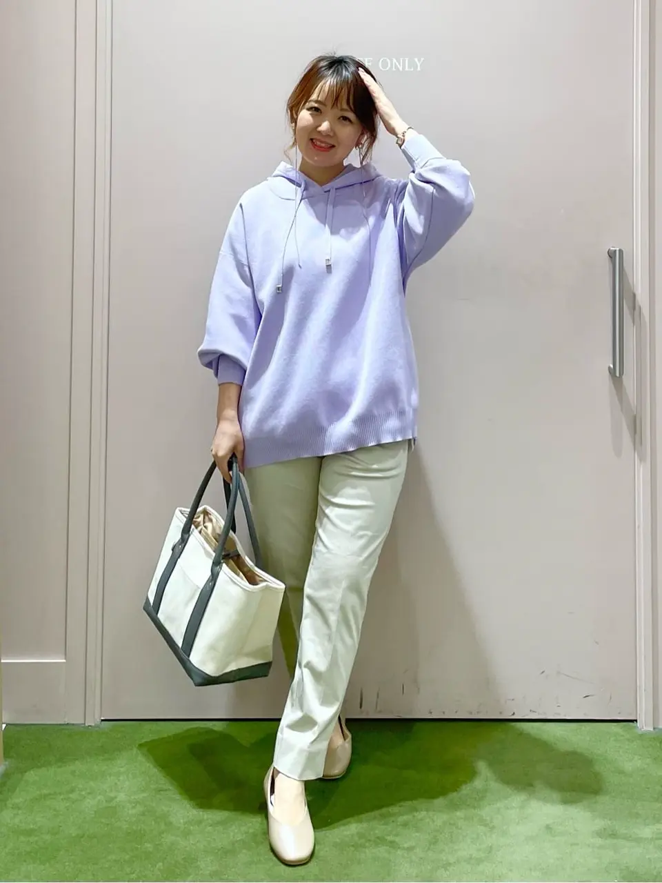 ANY フジコ コーディネート画像