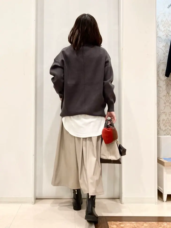 ANY 横田 コーディネート画像