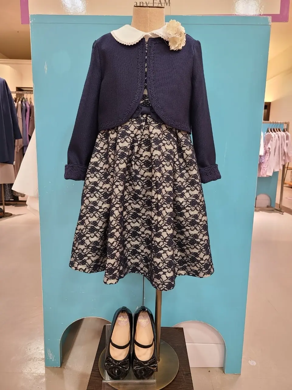 ANY 佐々木 コーディネート画像