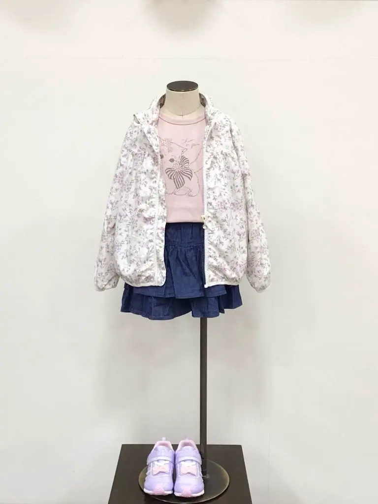 ANY 佐々木 コーディネート画像