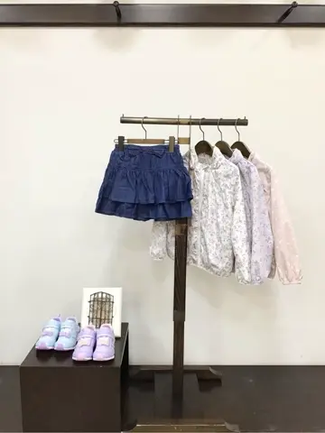 ANY 佐々木 コーディネート画像