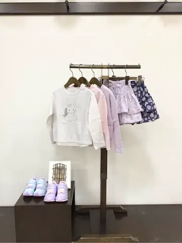 ANY 佐々木 コーディネート画像