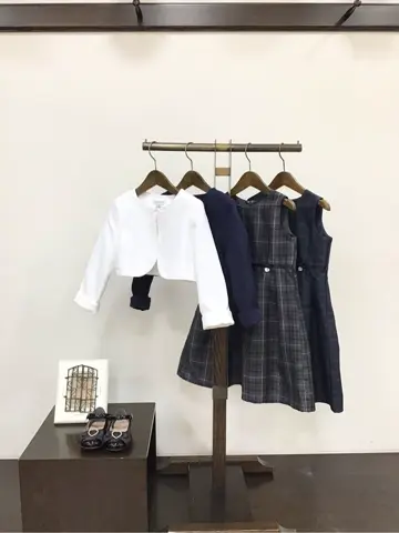 ANY 佐々木 コーディネート画像