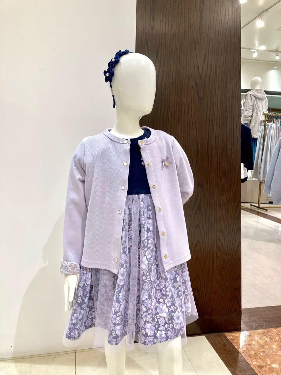 ANY 杉原 コーディネート画像