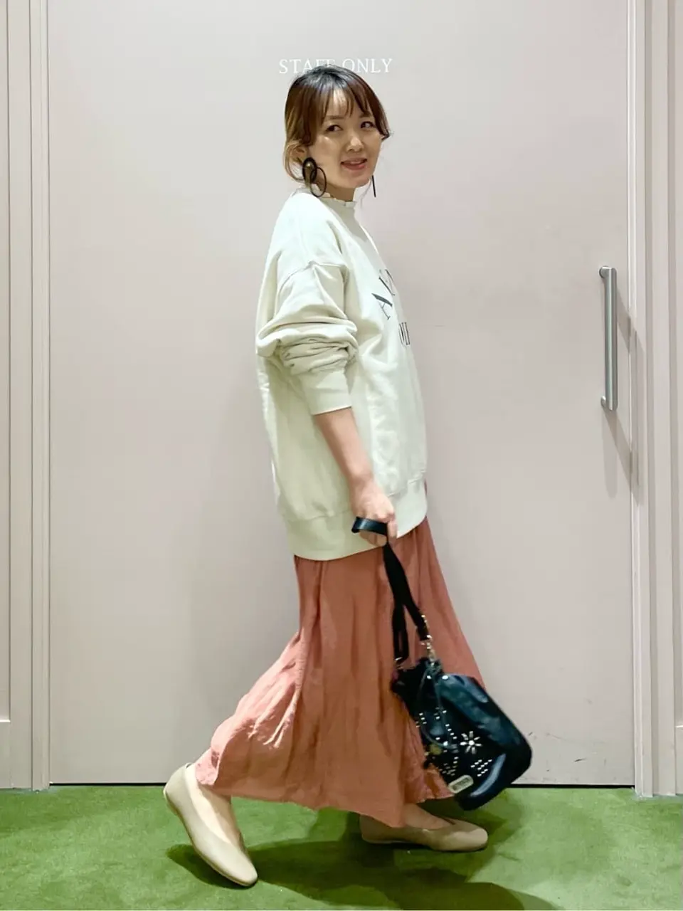 ANY フジコ コーディネート画像