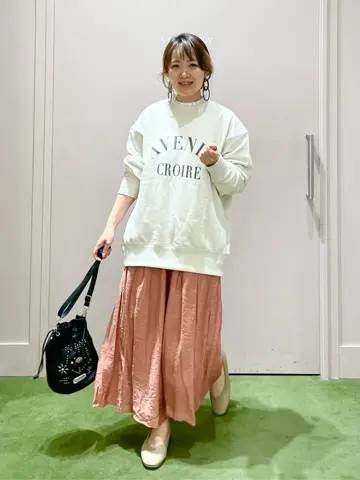 ANY フジコ コーディネート画像