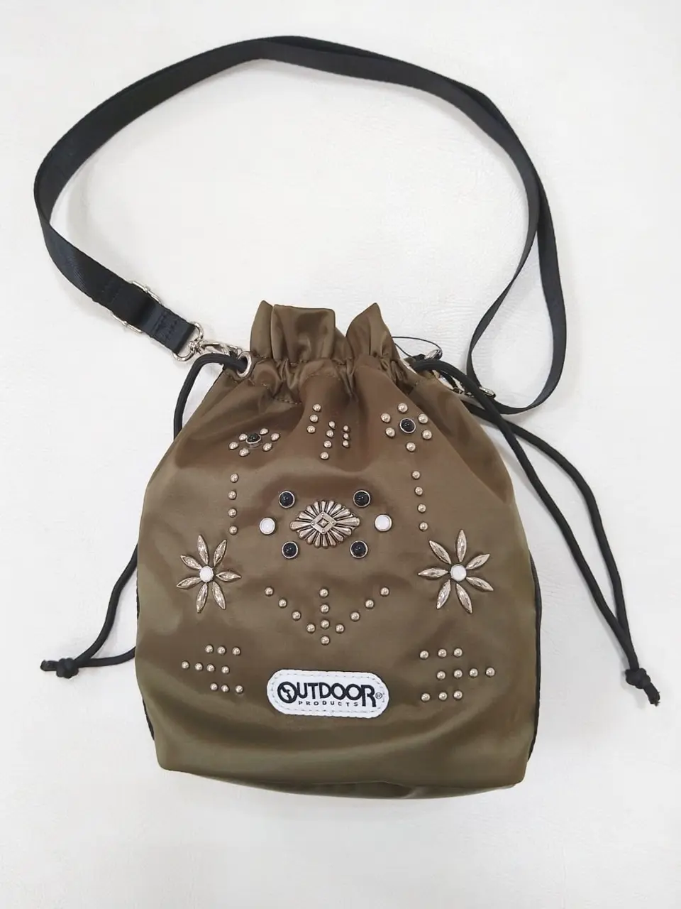 ANY H コーディネート画像