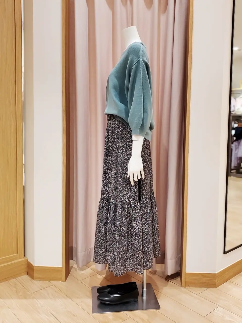 ANY 岩田 コーディネート画像