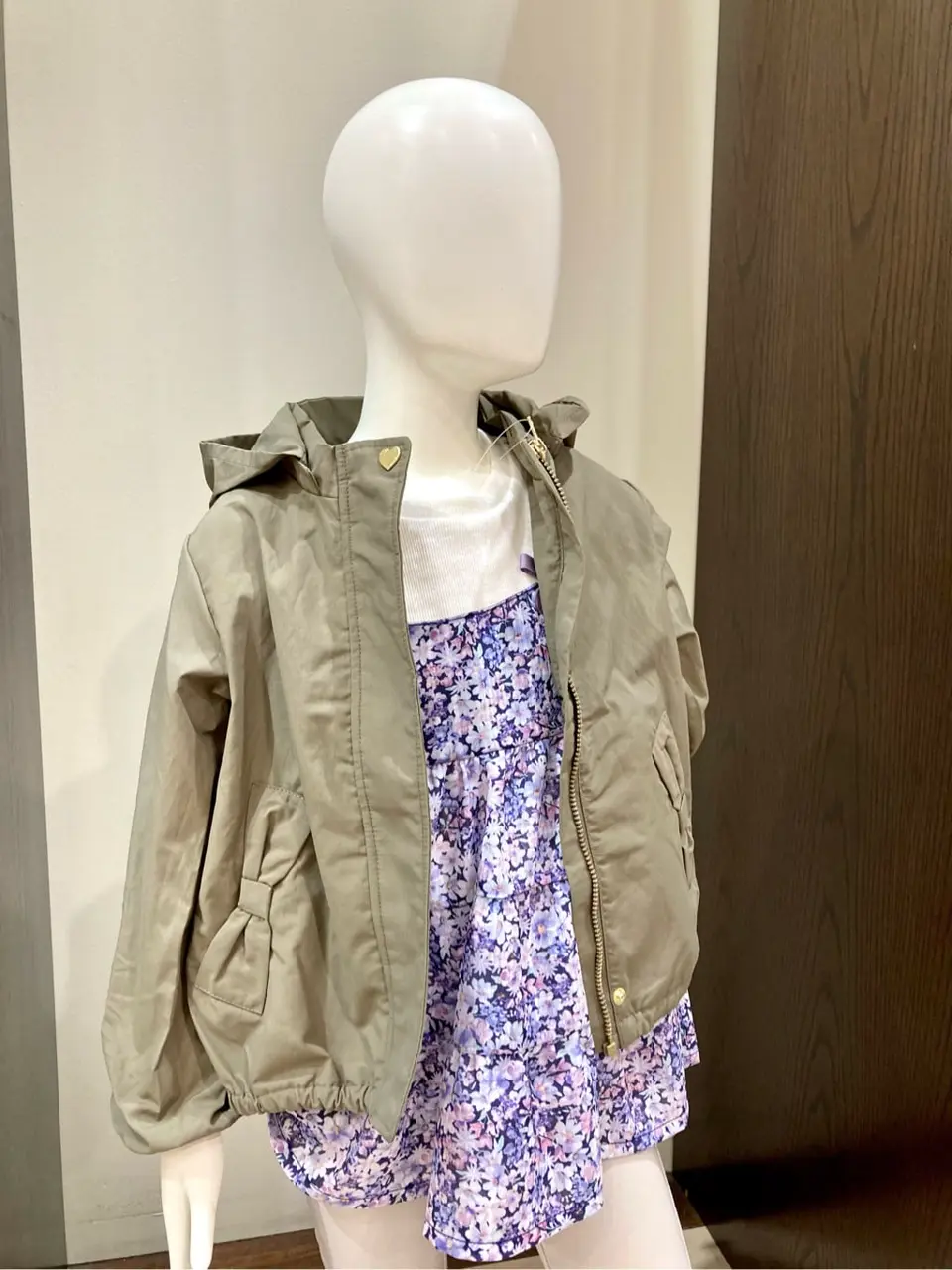 ANY 杉原 コーディネート画像