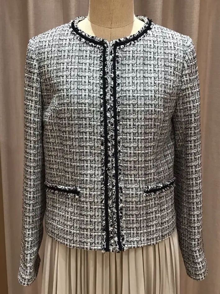 ANY 本吉 コーディネート画像