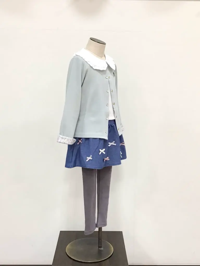 ANY 佐々木 コーディネート画像