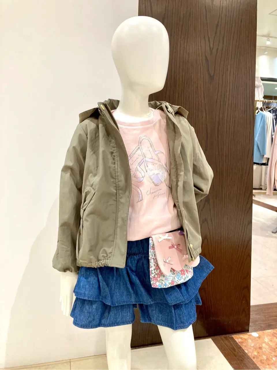 ANY 杉原 コーディネート画像