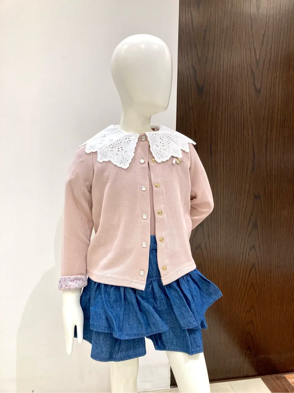 ANY 杉原 コーディネート画像