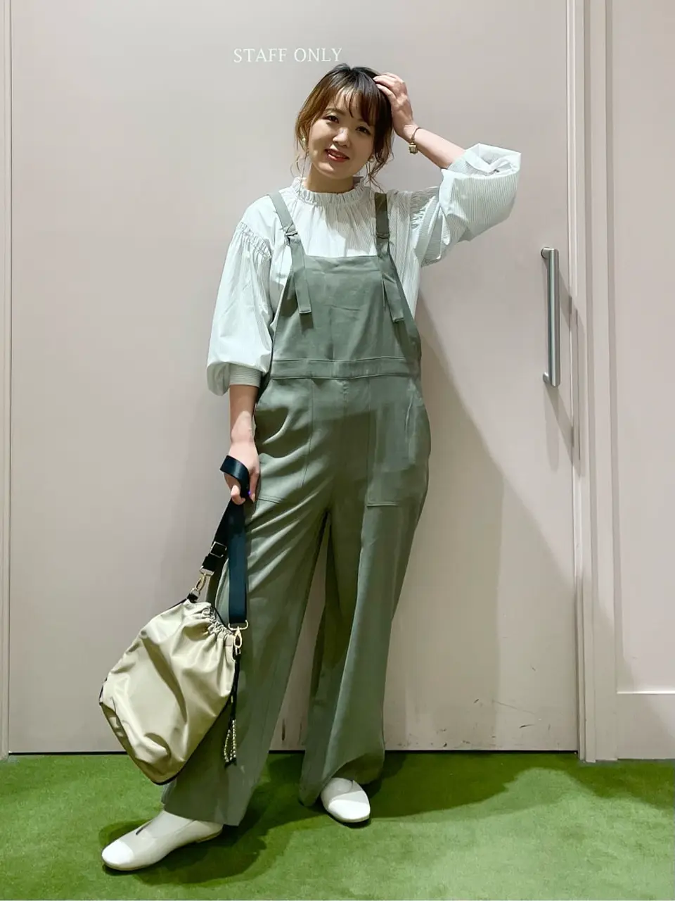 ANY フジコ コーディネート画像